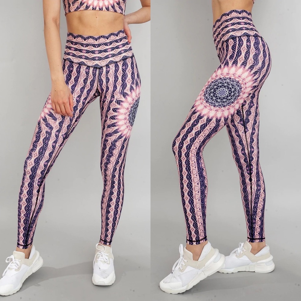 Wolven Threads Heliocentric High Rise Legging Size XS